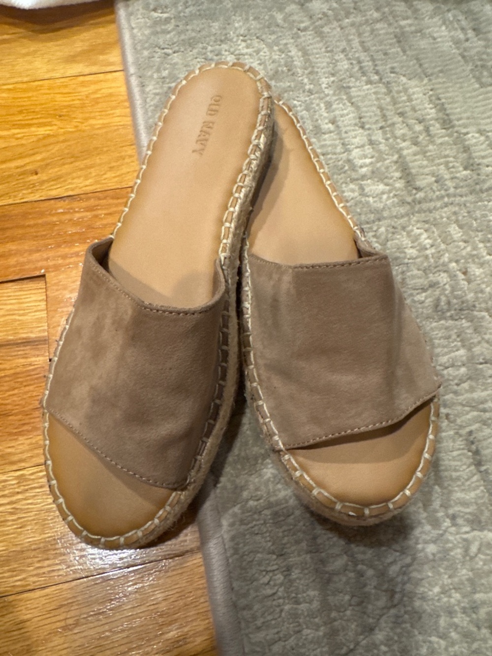 Tan suede sandal